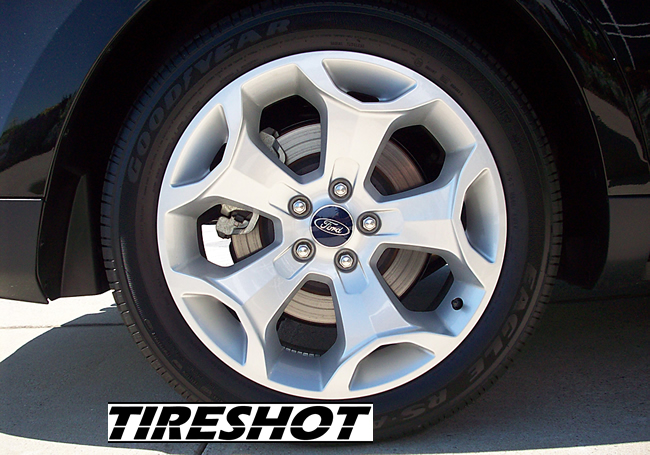 Tire Goodyear Eagle RS-A